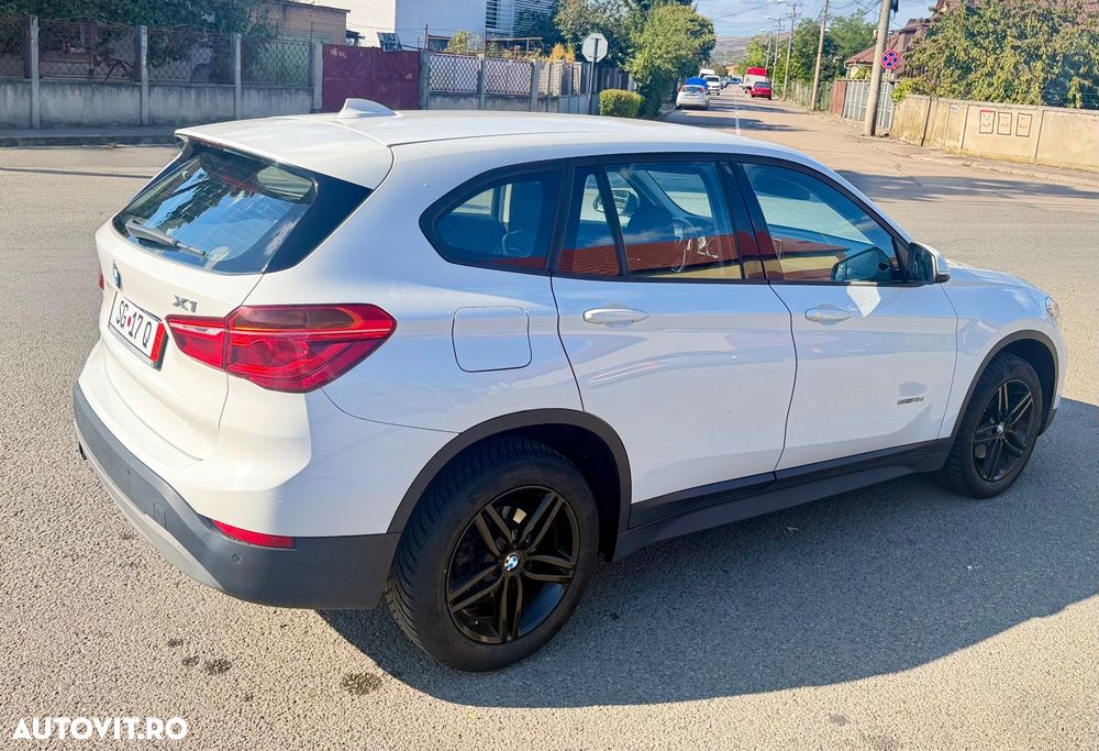BMW X1 2016 photo 3