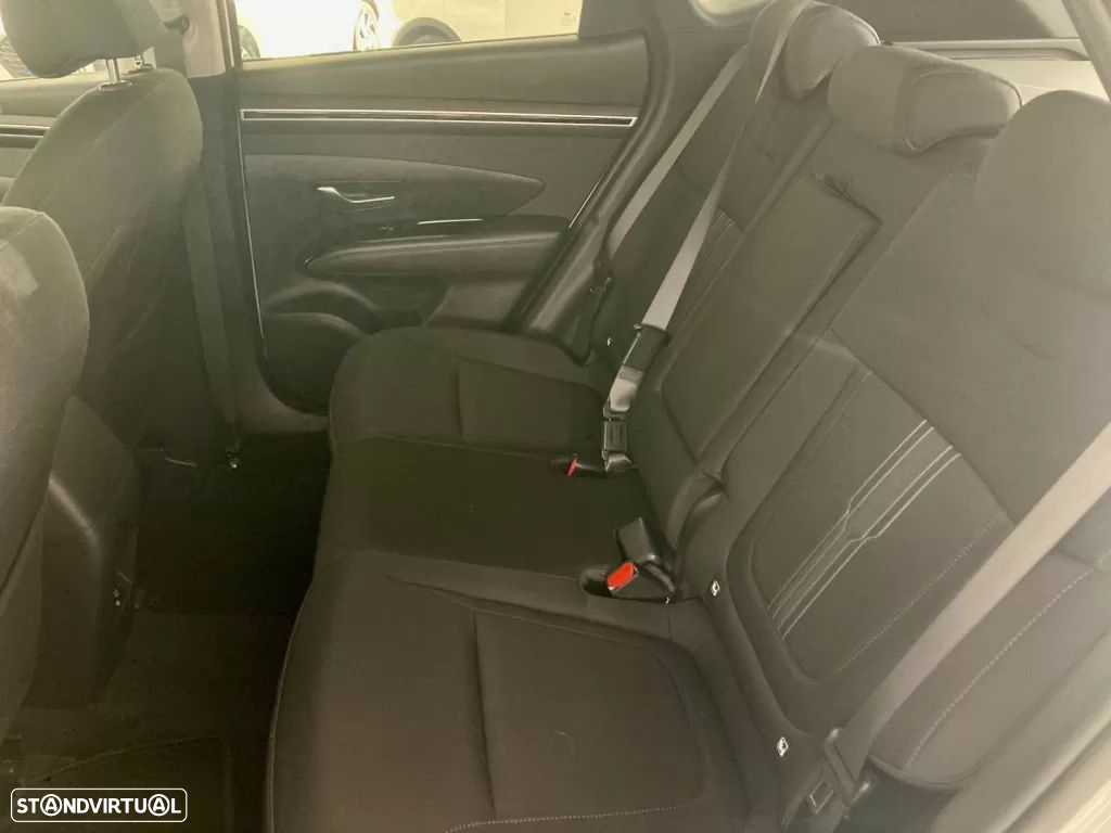 Hyundai Tucson 1.6 T-GDi Premium - 33