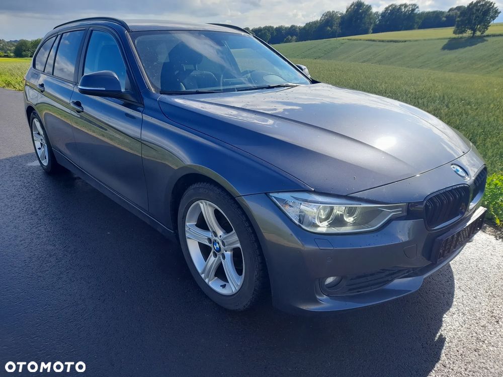 BMW Seria 3 320d Efficient Dynamics - 4