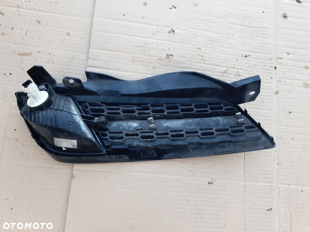 NISSAN MICRA K12 LIFT Kierunkowskaz grill nerka lewa - 5