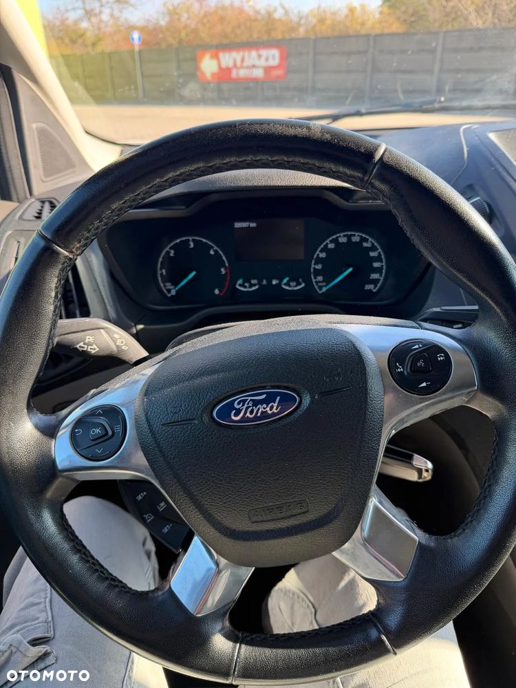 Ford Connect - 9