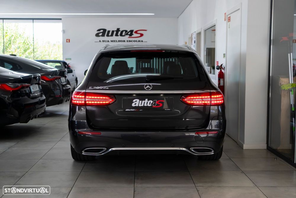 Mercedes-Benz E 300 - 7