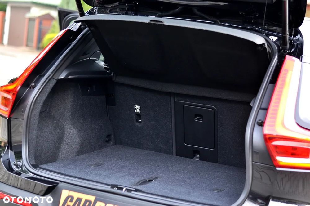 Volvo XC 40 T3 Geartronic Inscription - 19