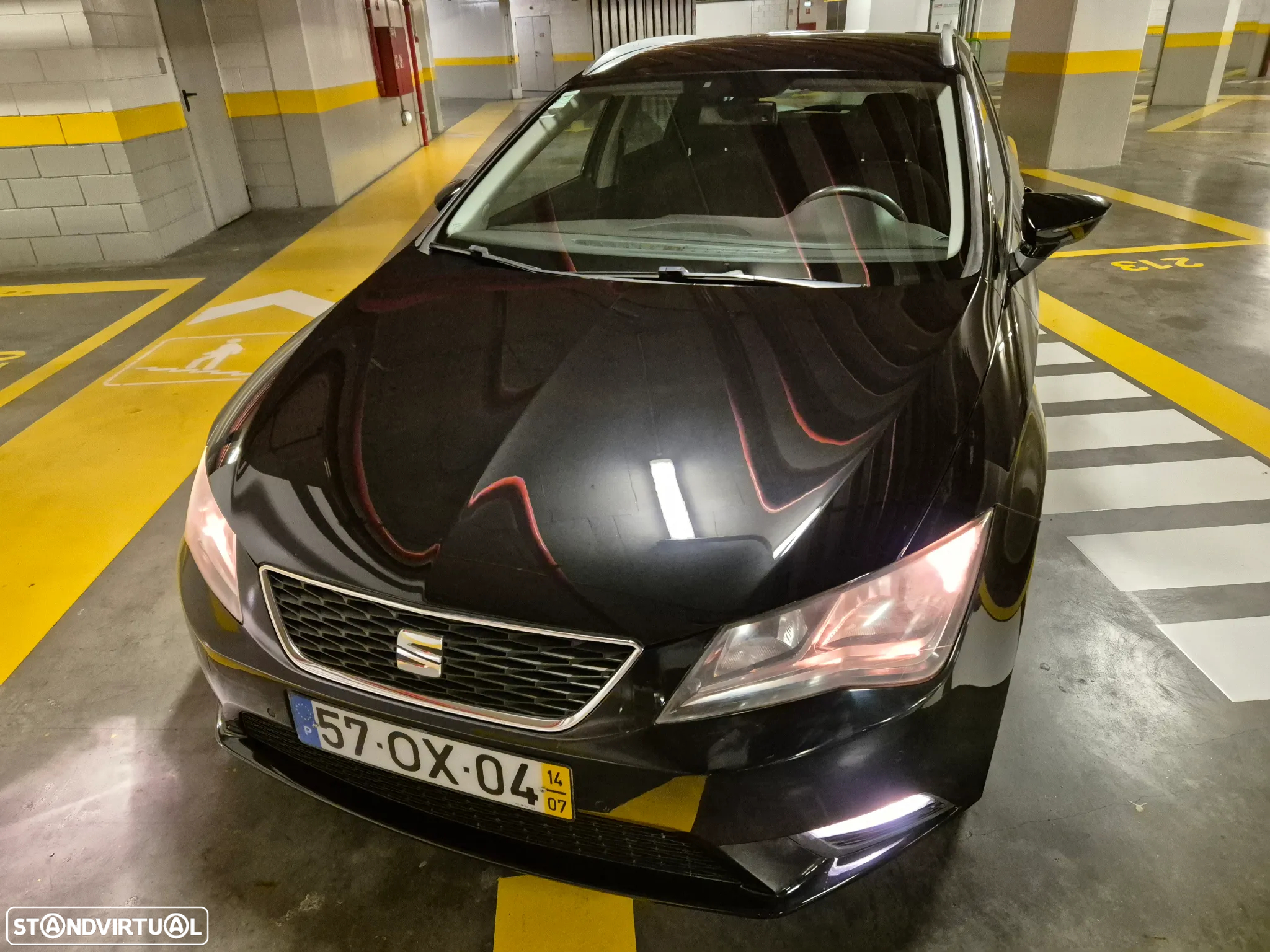 SEAT Leon ST 1.6 TDI Style Ecomotive - 4