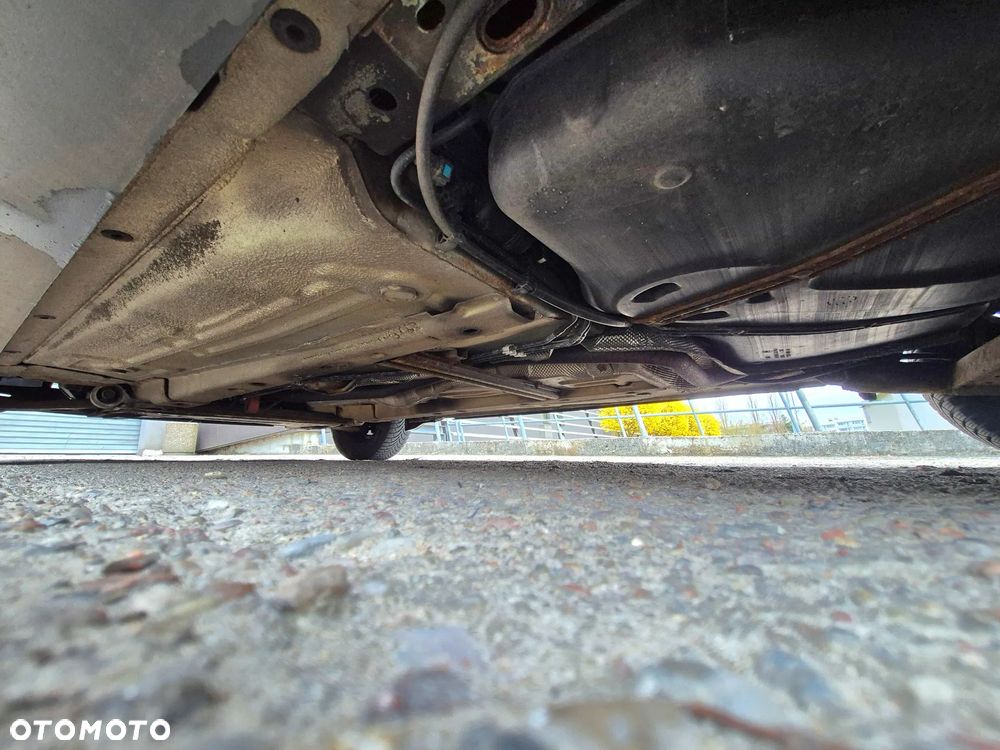 Ford Fusion 1.4 Ambiente - 28