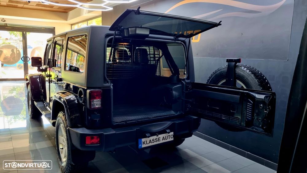 Jeep Wrangler Unlimited 2.8 CRD ATX Sahara Adventure Edition - 9