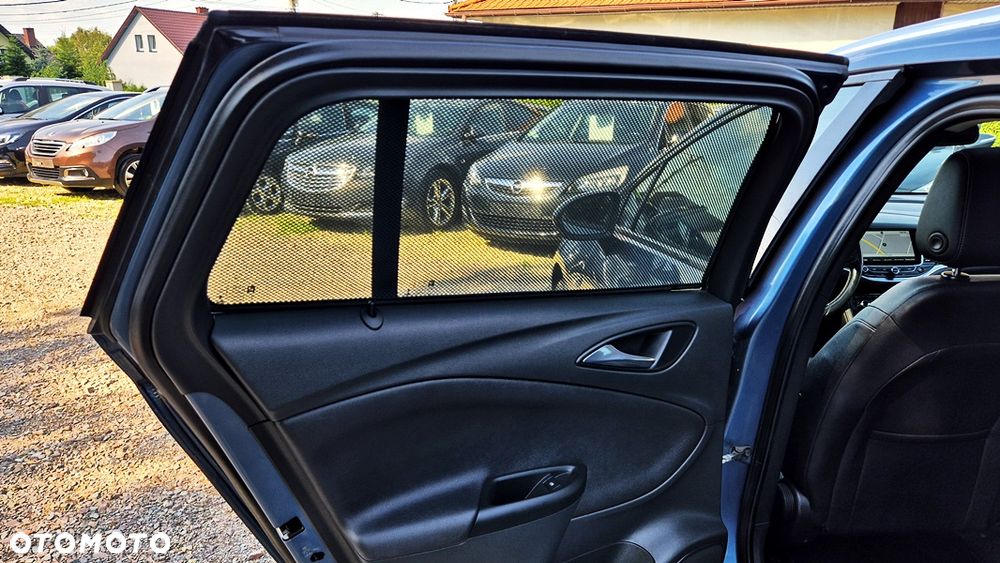 Opel Astra 1.6 T Elite S&S - 34