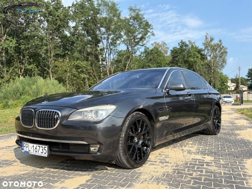 BMW Seria 7 750i L xDrive - 9
