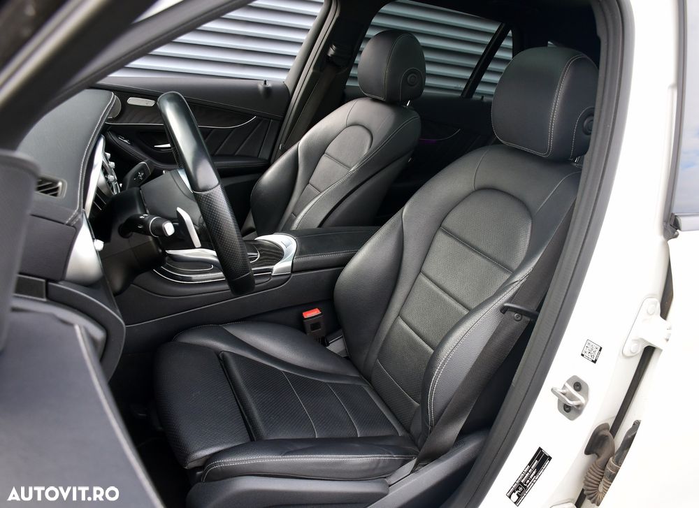 Mercedes-Benz GLC 300 de 4Matic 9G-TRONIC AMG Line - 7