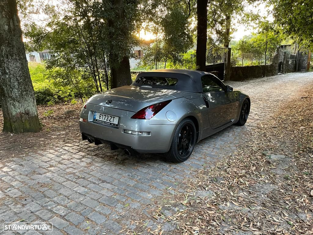 Nissan 350 Z - 12