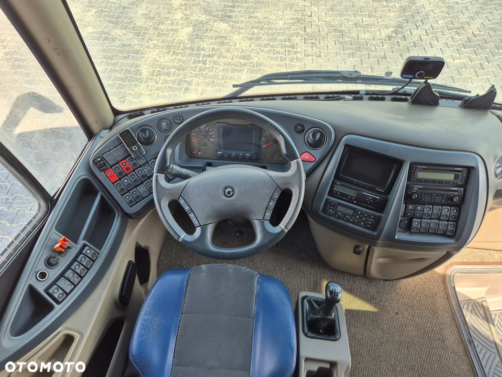 Irisbus MAGELYS PRO / SPROWADZONY/ 61 MIEJSC / MANUAL - 17