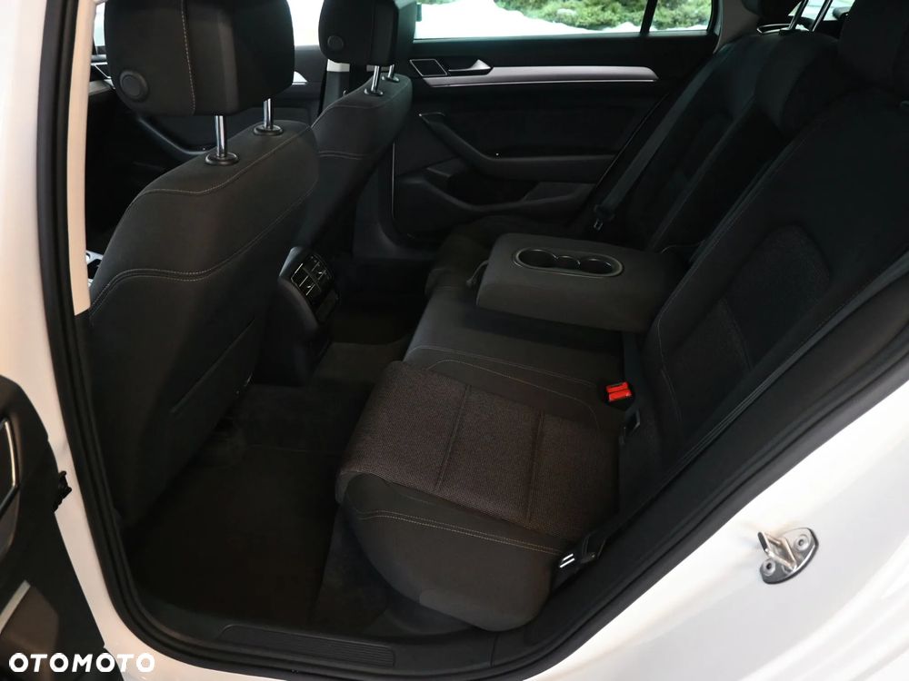 Volkswagen Passat 1.6 TDI (BlueMotion Technology) Comfortline - 18