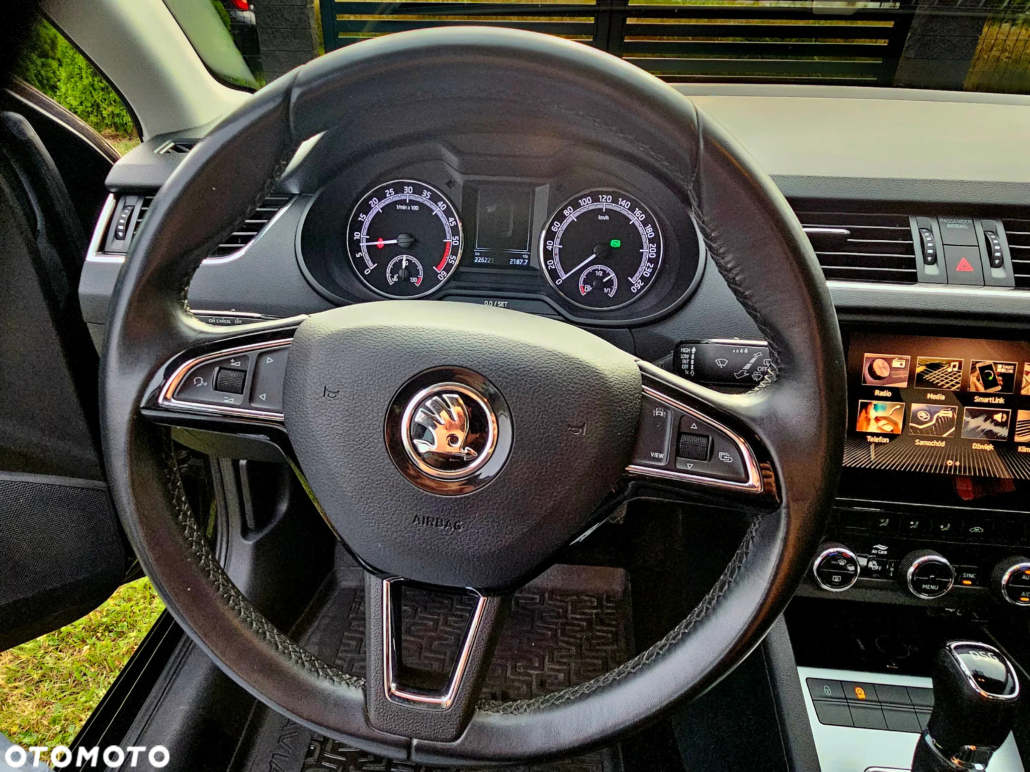 Skoda Octavia 1.6 TDI Ambition DSG - 25