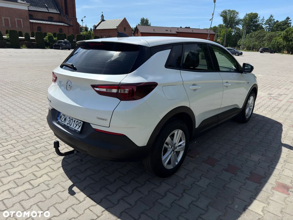 Opel Grandland X 1.2 Start/Stop Automatik INNOVATION - 2