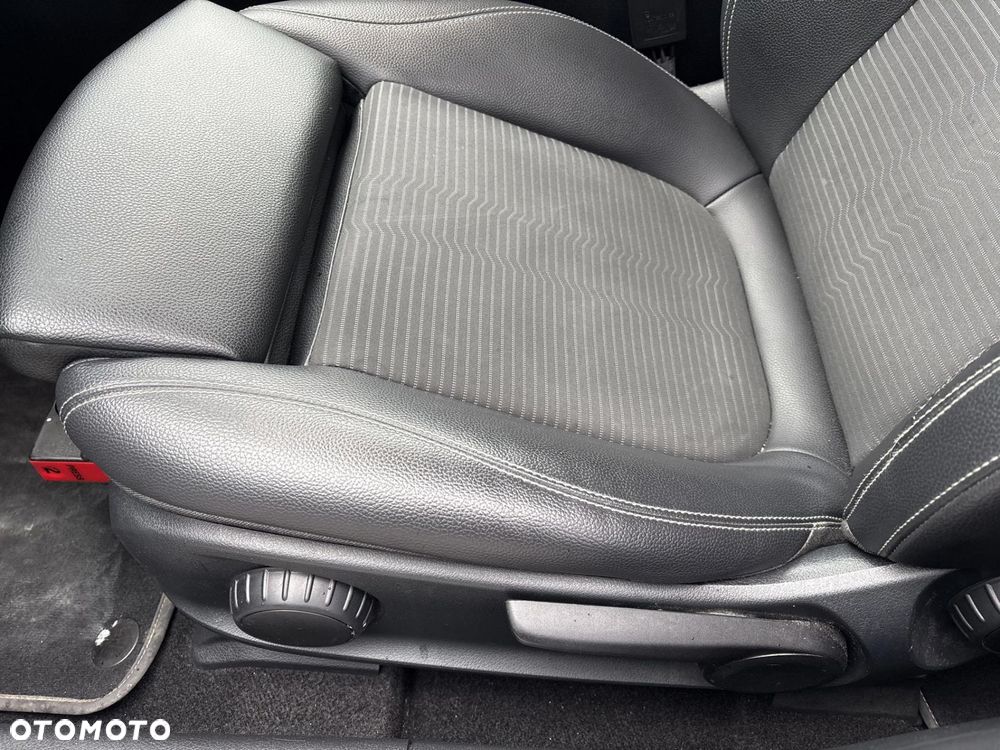 Mercedes-Benz Klasa A - 12