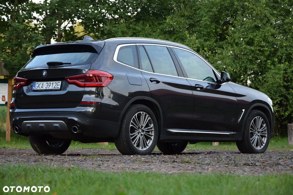 BMW X3 xDrive25d Luxury Line - 19