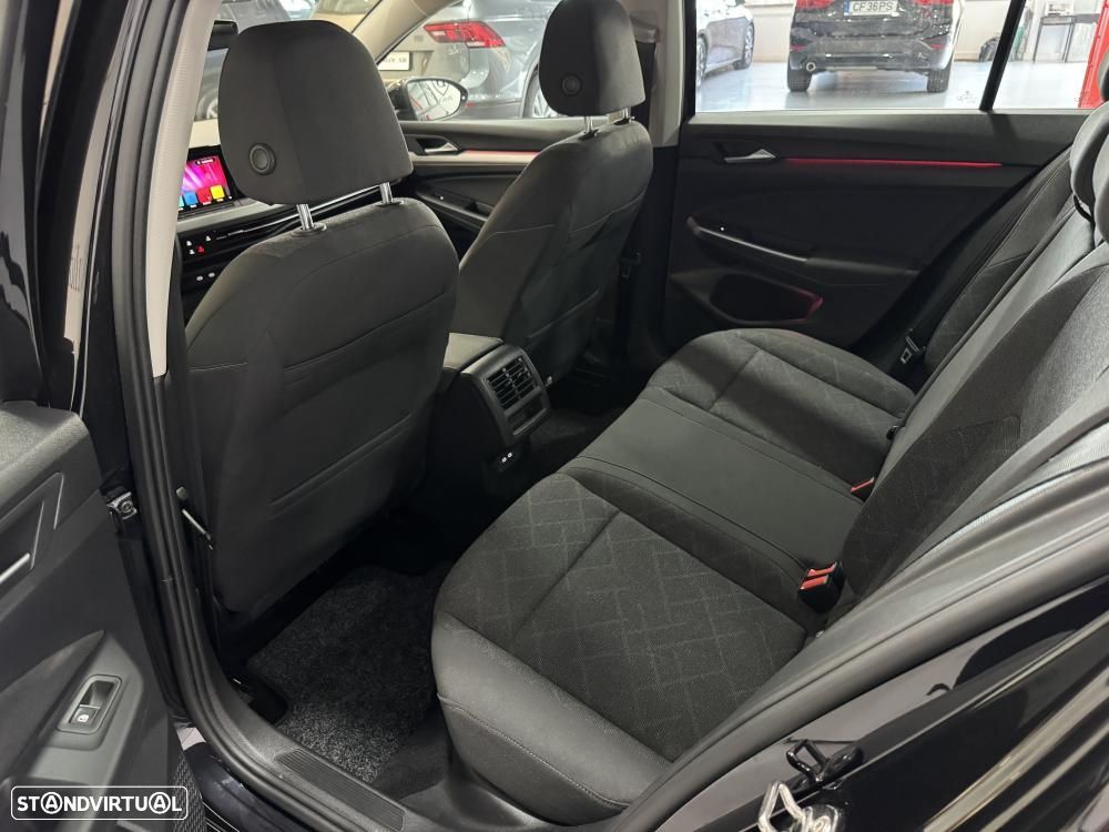 VW Golf 1.0 TSI Life - 39