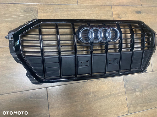ATRAPA GRILL AUDI Q3 II 83A S-LINE IGLA ORG