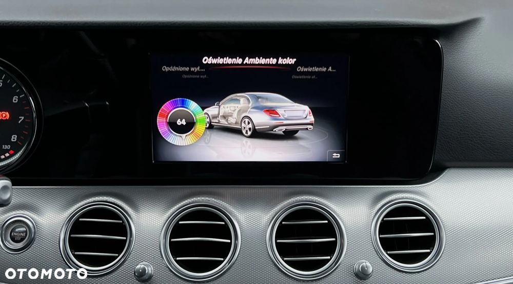 Mercedes-Benz Klasa E 200 9G-TRONIC - 22