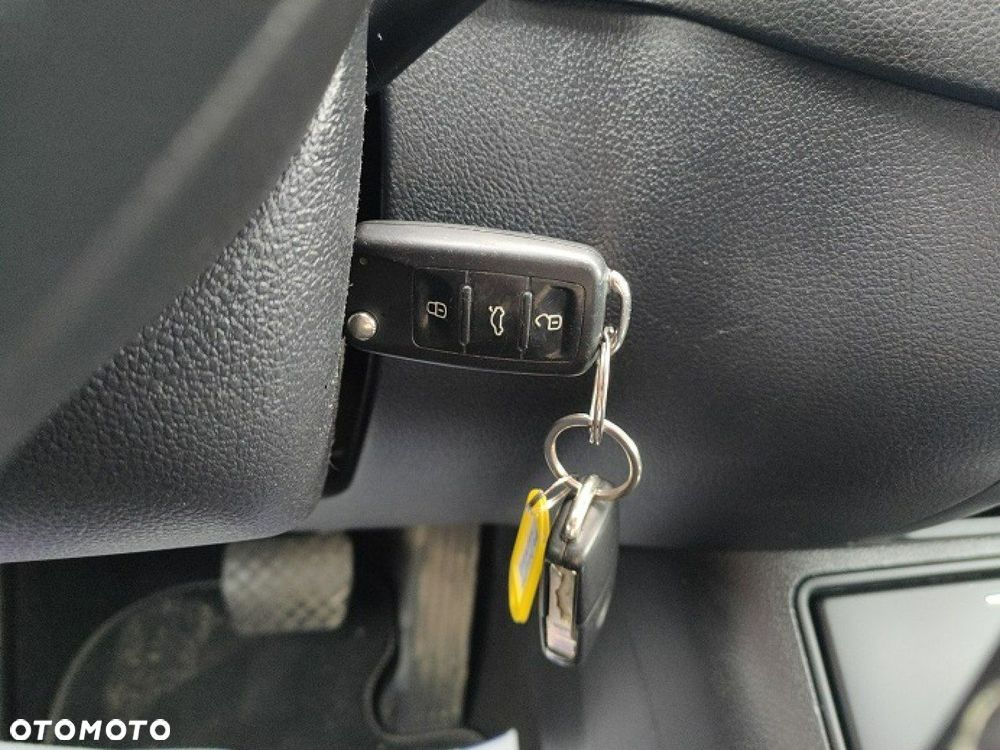 Volkswagen Tiguan - 27