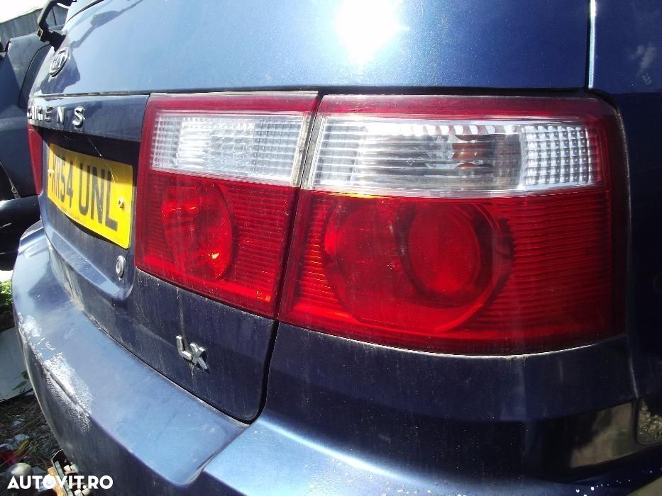 Stop Kia Carens stopuri spate haion caroserie Kia Carens dezmembrez - 2
