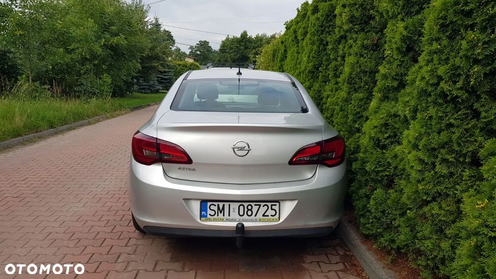 Opel Astra IV 1.6 Active EU6 - 4