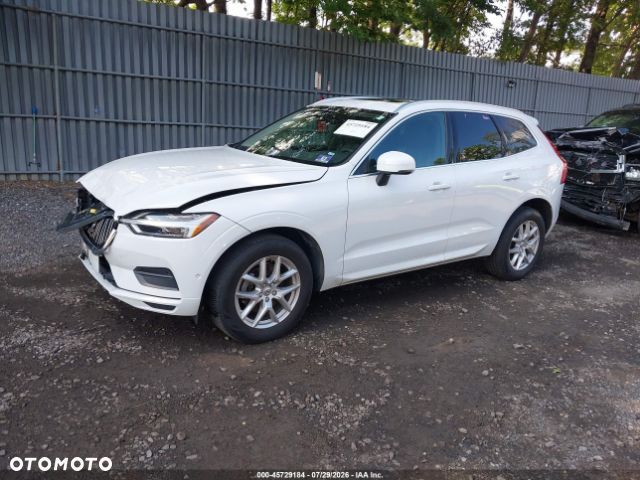 Volvo XC 60 T5 AWD Geartronic Momentum - 3