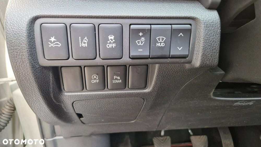 Mitsubishi Eclipse Cross - 29