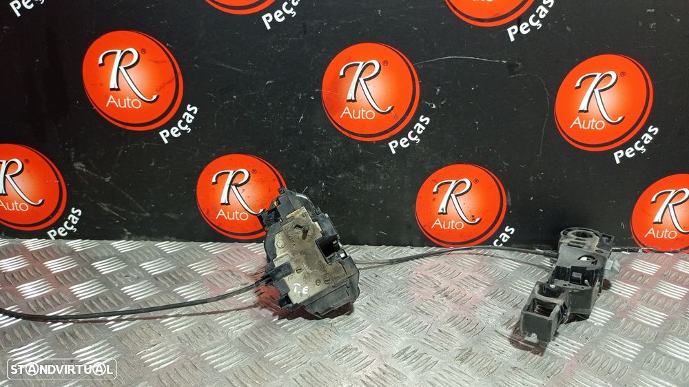 Fecho T.E Renault Clio Iii (Br0/1, Cr0/1) - 2