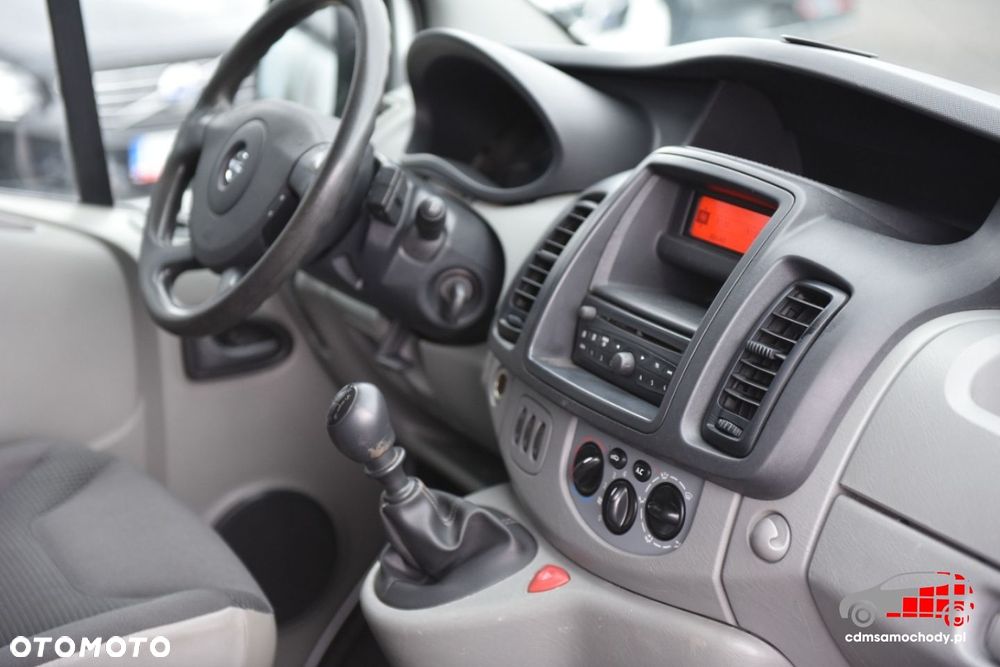 Opel Vivaro - 23