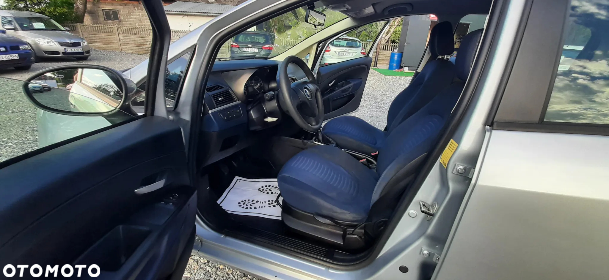 Fiat Grande Punto - 6
