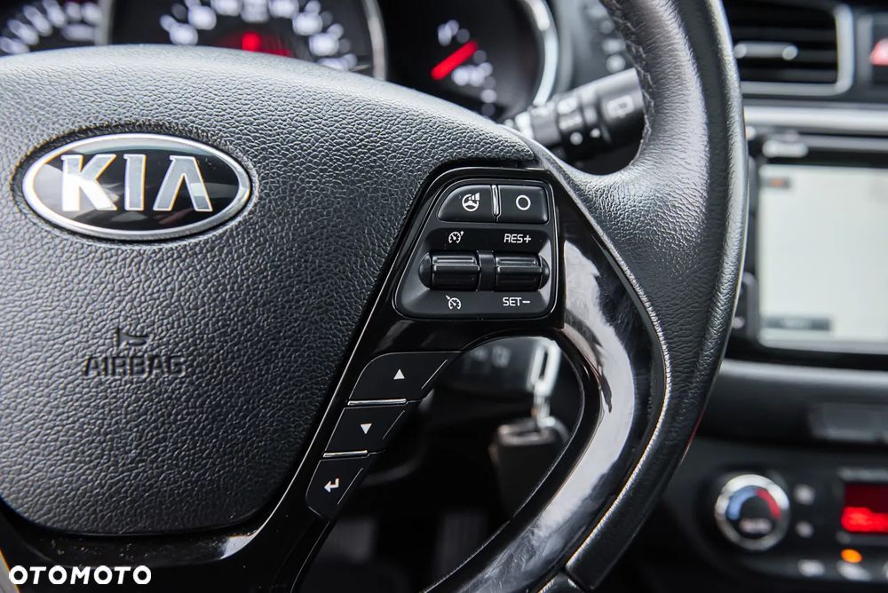 Kia Ceed 1.6 GDI DCT Platinum Edition - 20