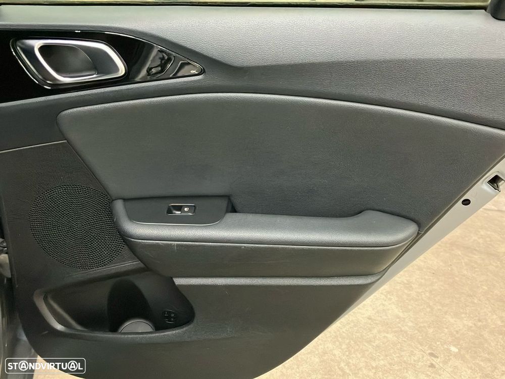 Kia Ceed 1.0 T-GDI GT Line - 22