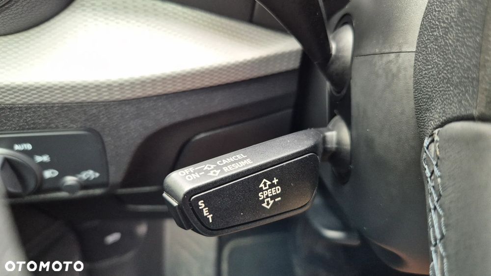 Audi Q2 35 TFSI S tronic - 32