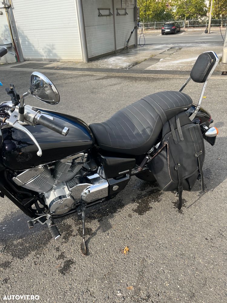 Honda VT 750C2 Shadow Spirit - 6