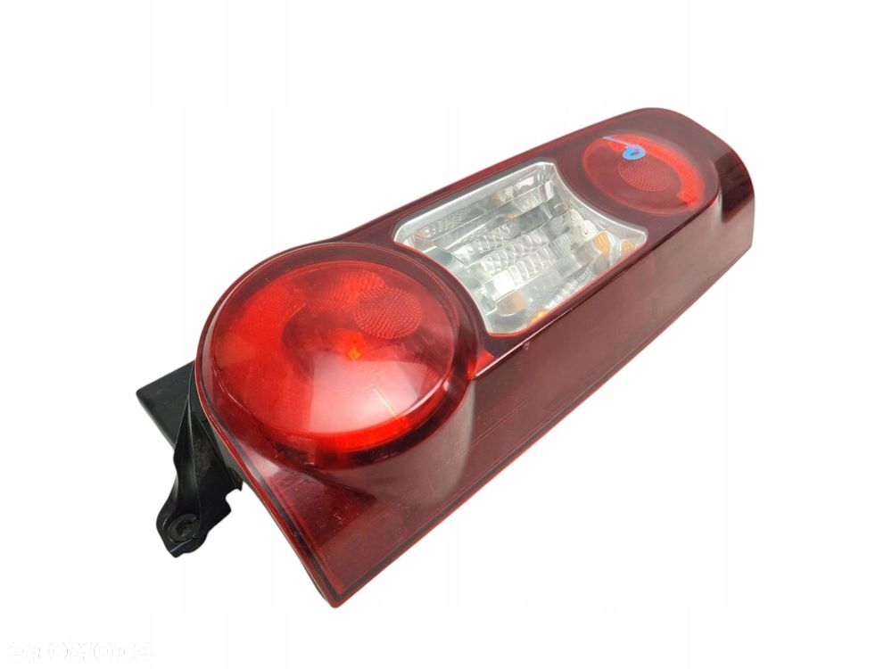 LAMPA PRAWY TYŁ CITROEN BERLINGO II (2008-2012) 1.6 e-HDI 90KM 9680607880 - 1