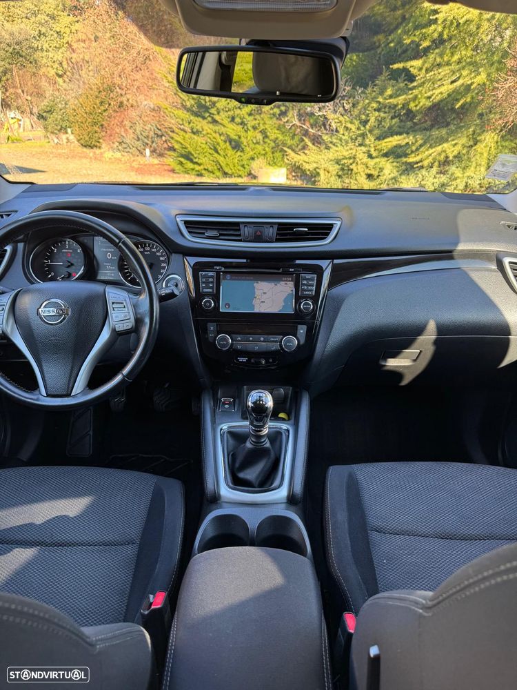 Nissan Qashqai 1.5 dCi N-Connecta - 9