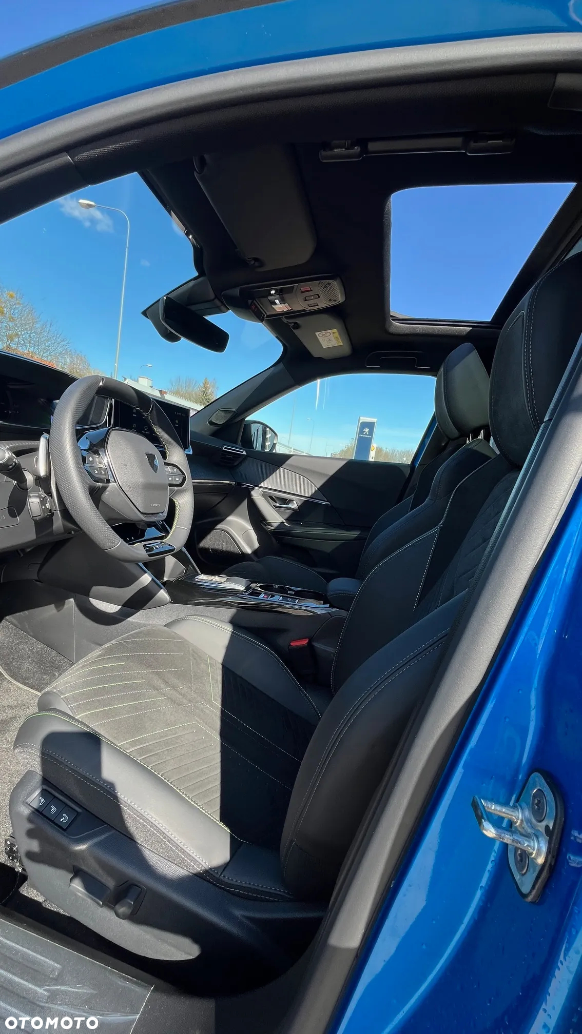 Peugeot 2008 PureTech mHEV GT e-DCS6 - 15