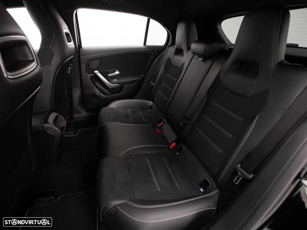 Mercedes-Benz A 250 e 8G-DCT Edition AMG Line - 10