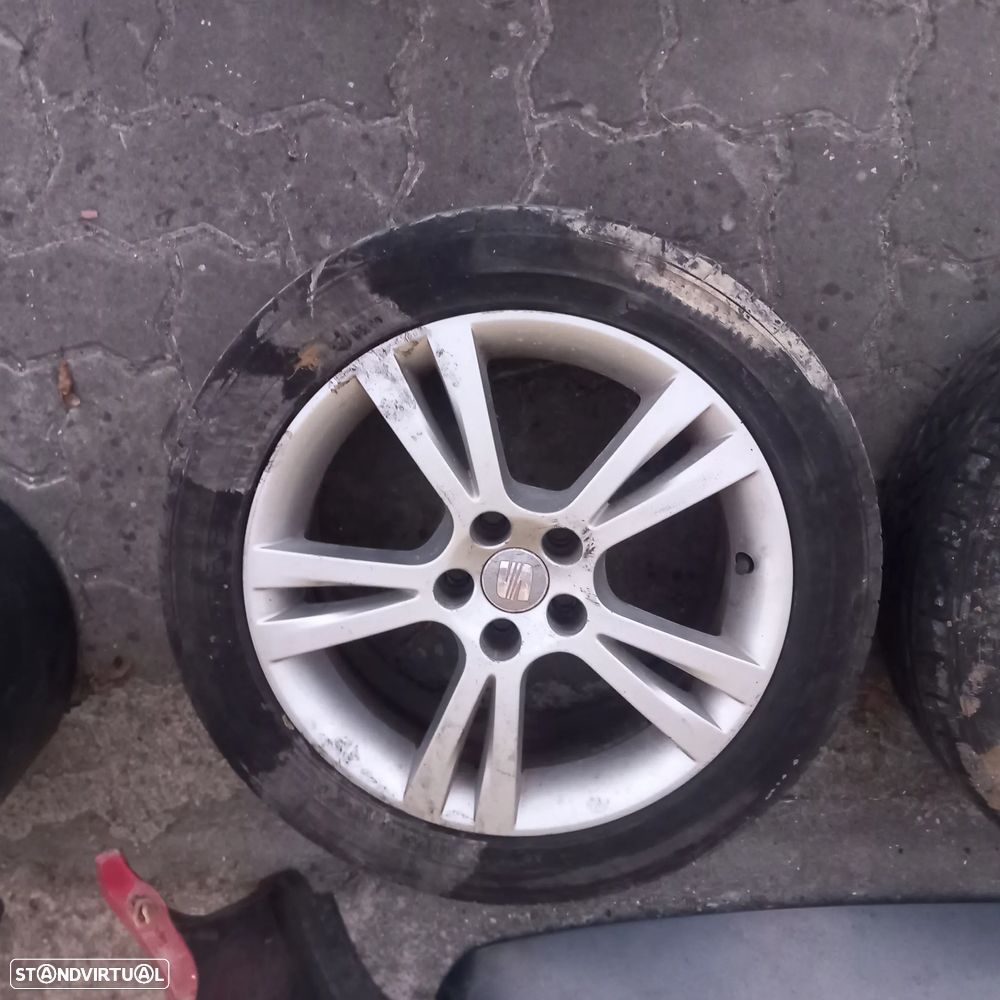 Conjunto jantes 16 seat ibiza 6j ( pneus estao gastos ) - 5