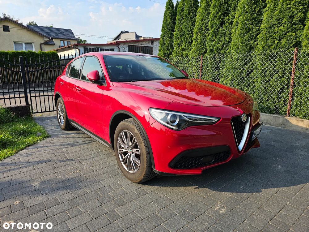Alfa Romeo Stelvio 2.2 16V AT8 Q4 Business - 2
