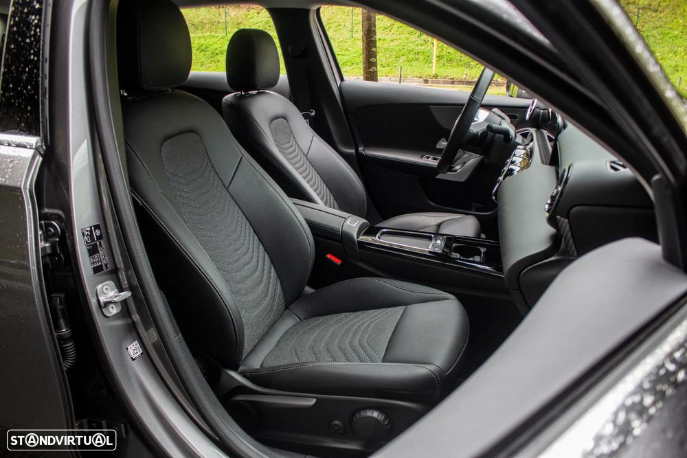 Mercedes-Benz A 250 e - 27