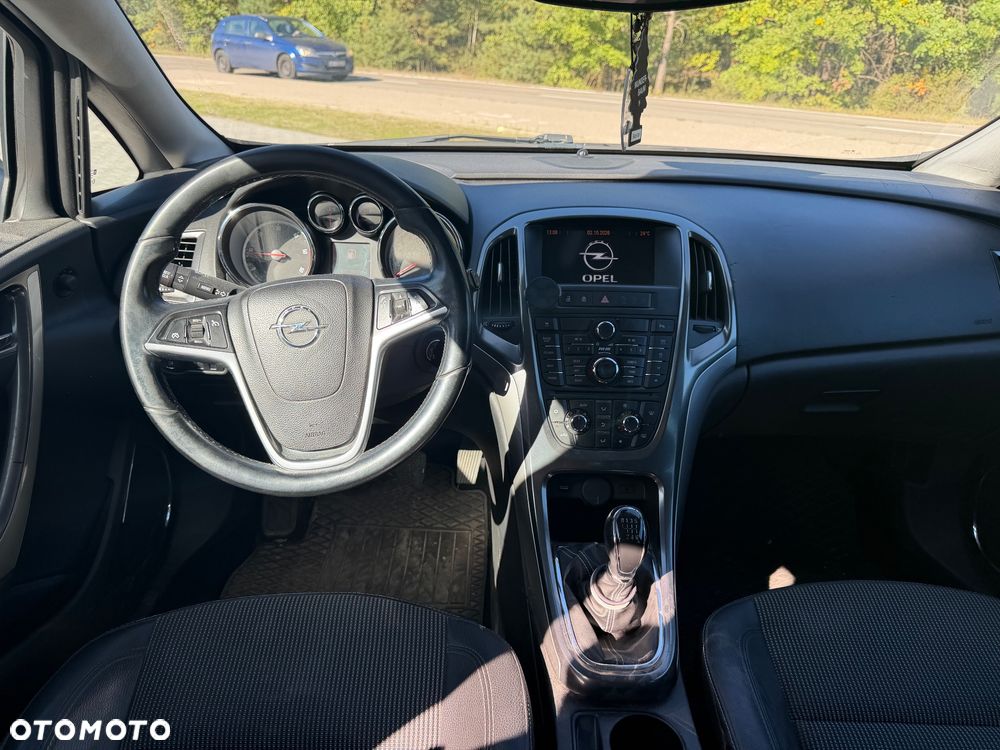 Opel Astra - 11