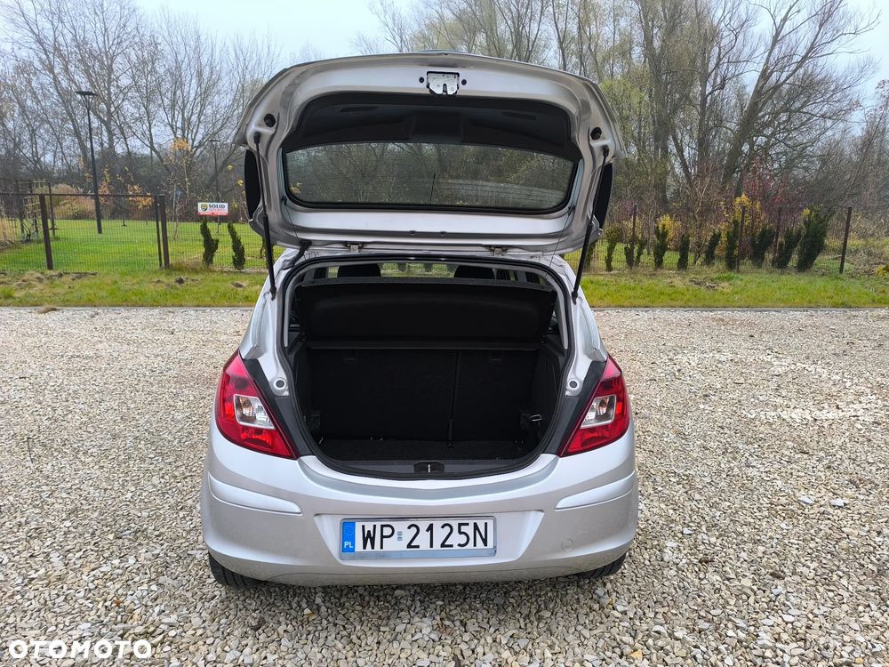 Opel Corsa 1.4 16V Enjoy - 5