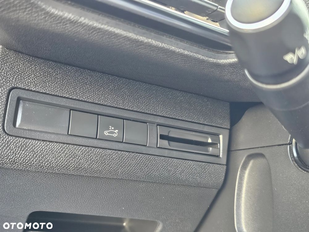 Peugeot 3008 1.6 PureTech GT S&S EAT8 - 21