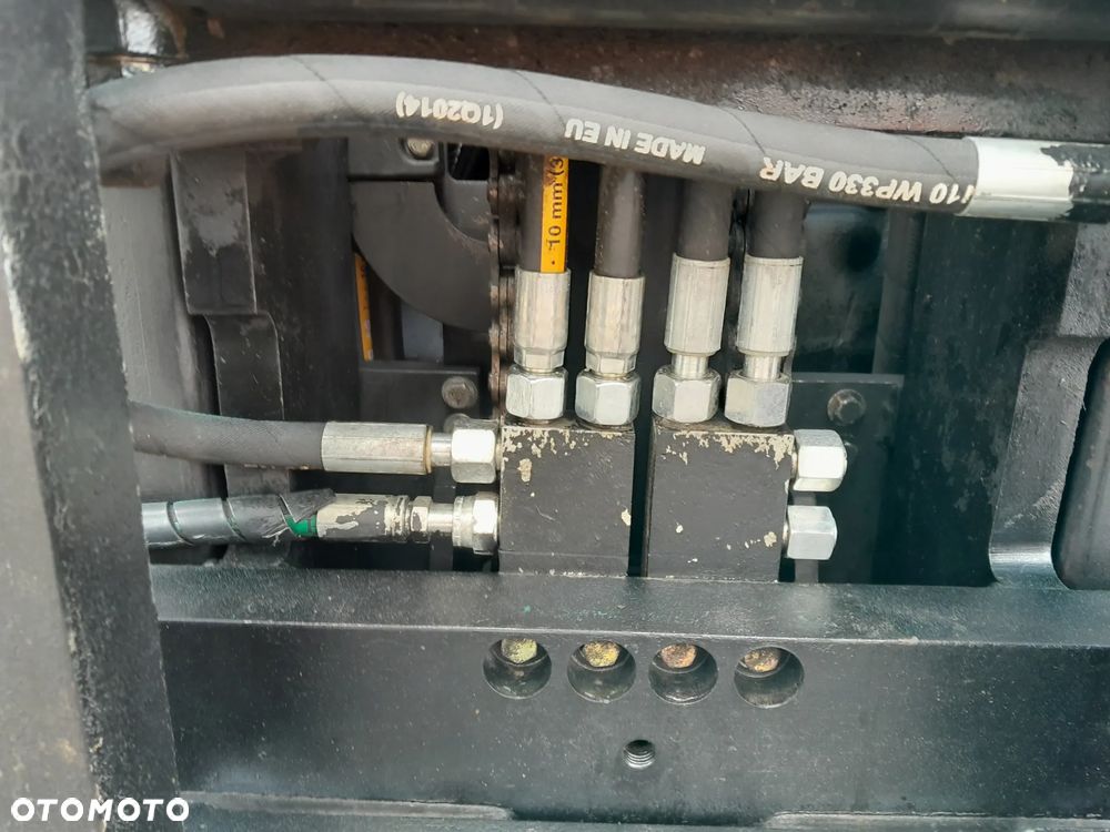 Daewoo D25S-3 - 12