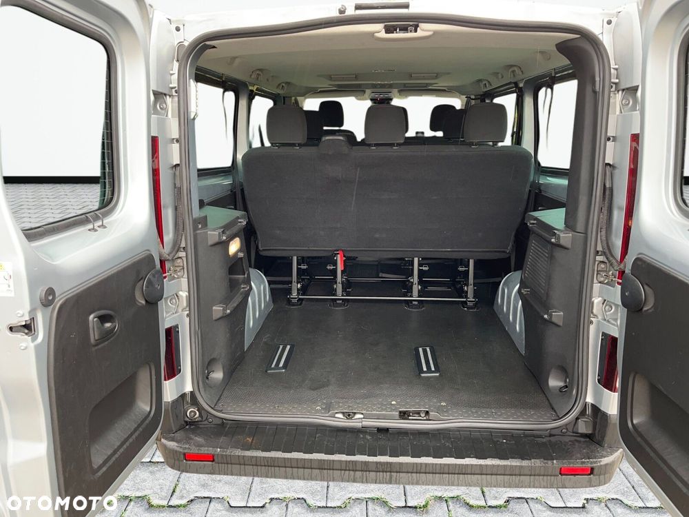 Renault Trafic - 9