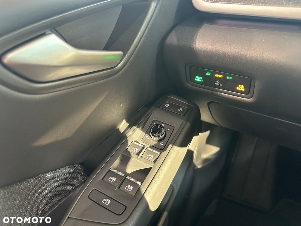 Volkswagen ID.3 Neo 79kWh Style - 22