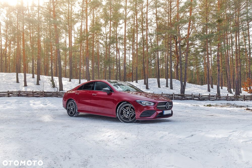 Mercedes-Benz CLA 250 4-Matic AMG Line - 4