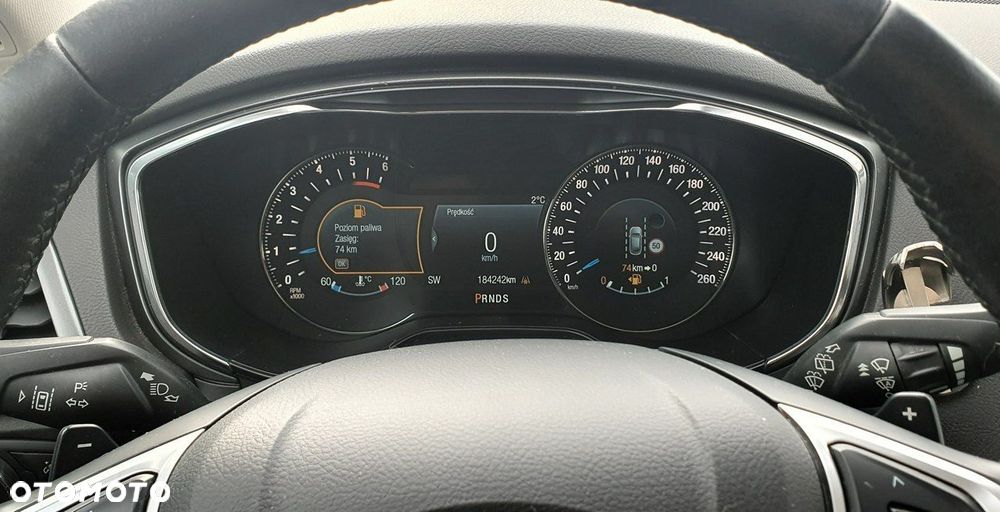 Ford Mondeo - 23
